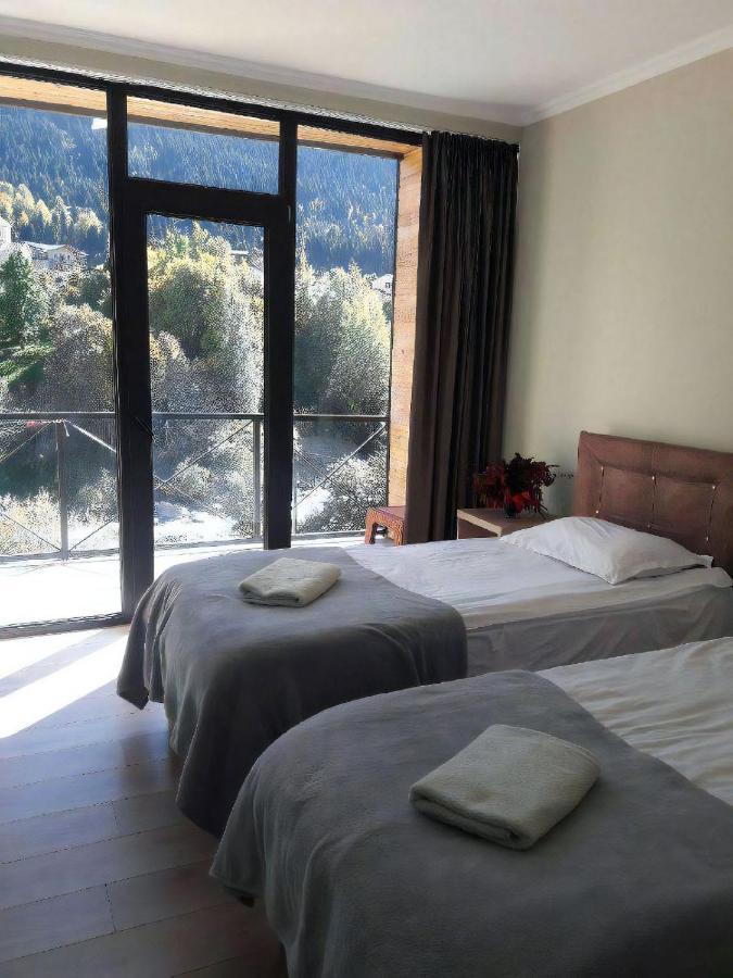 Guest House Mari30 Mestia Exterior foto
